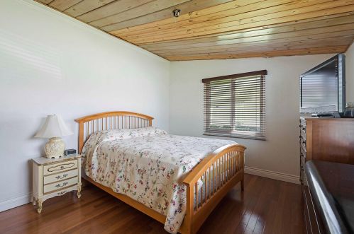 2260 Seacrest Blvd, Boynton Beach FL 33435-1708 exterior