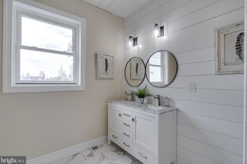 617 Dudley St, Philadelphia PA 19148-2404 exterior