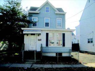 1427 Genesee St, Trenton, NJ 08610-5907