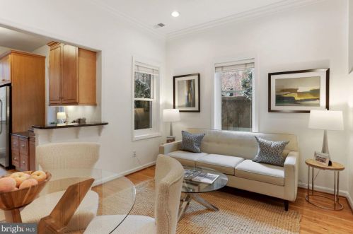 407 5 St, Washington DC 20003-2051 exterior