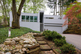 1909 Benjamin Ave, Kalamazoo MI  49008-1733 exterior