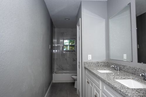 1116 7 St, Fort Pierce FL 34950-9319 exterior