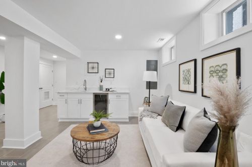 502 Randolph St, Washington DC  20011-5906 exterior