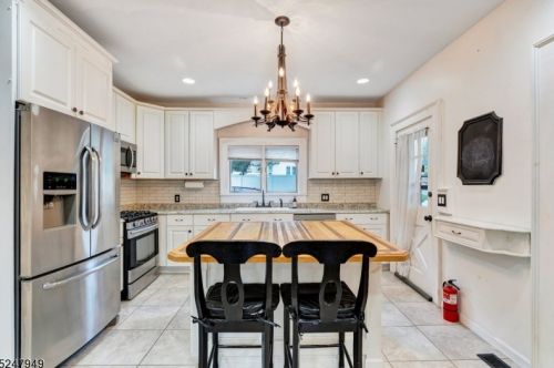 36 Main St, Hackettstown NJ  07840-1331 exterior