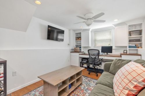 2 Lenhome Dr, Cranford NJ 07016-2954 exterior