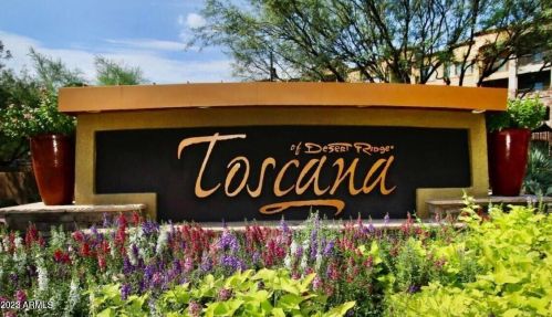 5350 Deer Valley Dr, Phoenix AZ 85054-4126 exterior