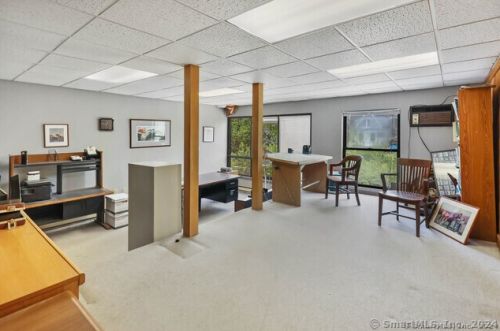 79 Commerce Ave, Killingly CT 06239-2804 exterior