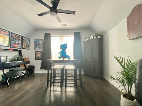 2316 Kedvale Ave, Chicago IL 60629-5110 exterior