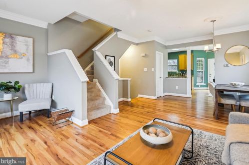 3853 Watkins Mill Dr, Alexandria VA  22304-6448 exterior