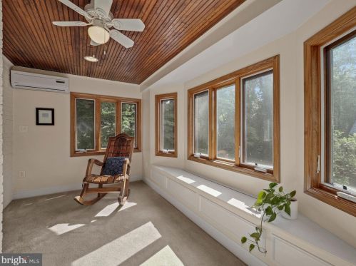 1111 Highland Dr, Silver Spring MD 20910-2220 exterior