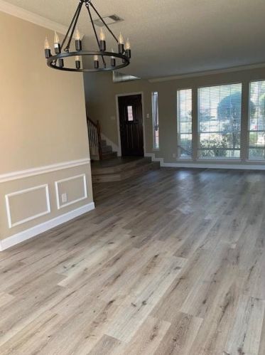 9808 Cliffside Dr, Irving TX  75063-5038 exterior