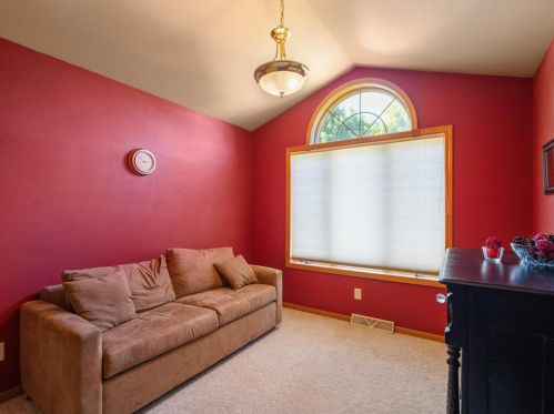 1220 Jackson St, Manitowoc WI 54220-6462 exterior