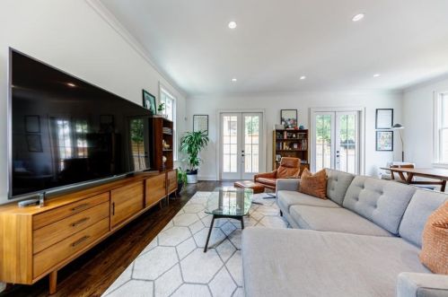 62 Montgomery St, Atlanta GA  30307-2844 exterior