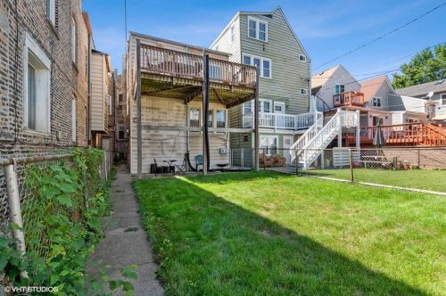 4103 Oakley Ave, Chicago IL 60609-2222 exterior