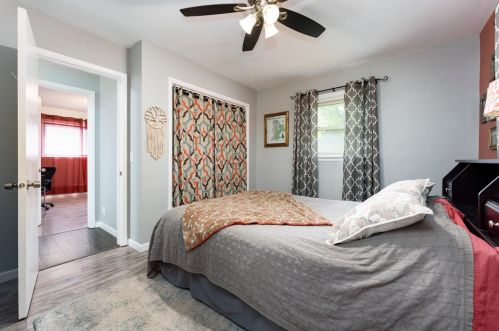 127 Melody Ave, Kalamazoo MI 49002-6219 exterior