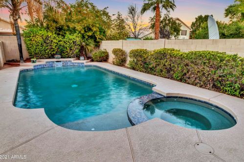 4402 Linda Ln, Chandler AZ 85226-5852 exterior