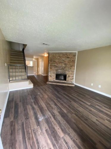 2144 Aspen Dr, Dallas TX  75227-8167 exterior