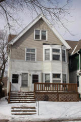 2819 Cramer St, Milwaukee WI  53211-3556 exterior
