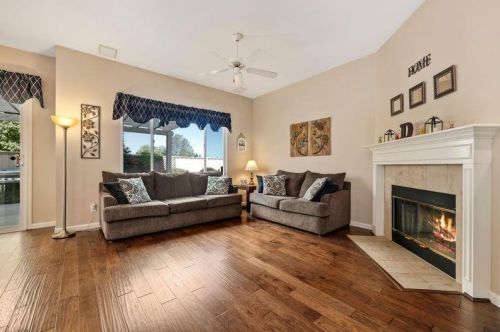 552 Hall St, Folsom CA 95630-9545 exterior