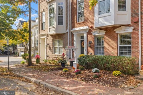 5124 Knapp Pl, Alexandria VA 22304-8637 exterior