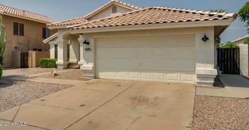 1974 Mockingbird Dr, Chandler, AZ 85286-7936