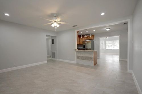 7115 Bonito St, Tampa FL  33617-8405 exterior