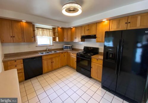 341 Daly St, Philadelphia PA  19148-3306 exterior