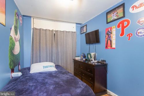 2628 12th St, Philadelphia PA  19133-1103 exterior