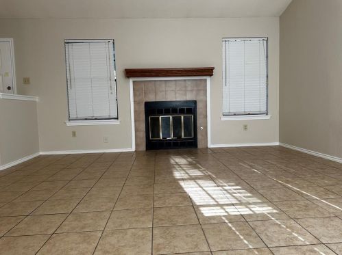 13003 Campos Dr, Austin TX  78727-7043 exterior