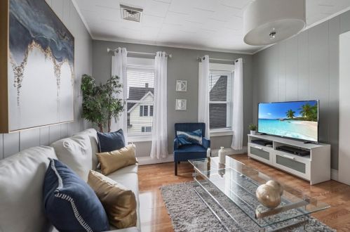 49 Kilton St, Taunton MA 02780-2953 exterior