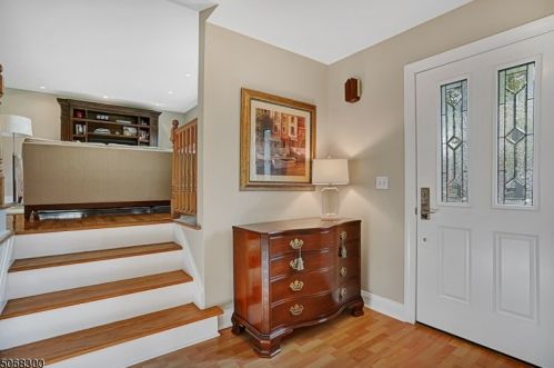 944 Madison Ave, Bridgewater, NJ 08807-1130