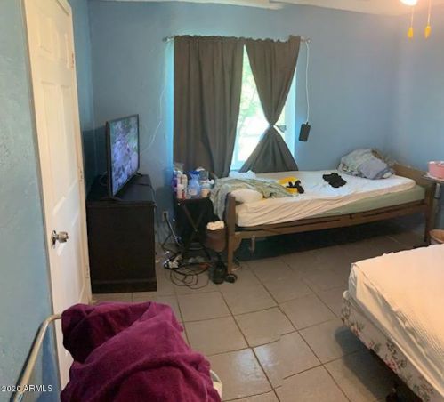 7223 25 Dr, Phoenix AZ 85029-1402 exterior