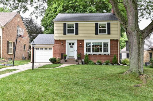 2571 96th St, Milwaukee, WI 53226-1756