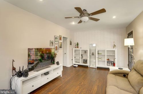 13 Greenwood Ave, Camden NJ 08107-1245 exterior