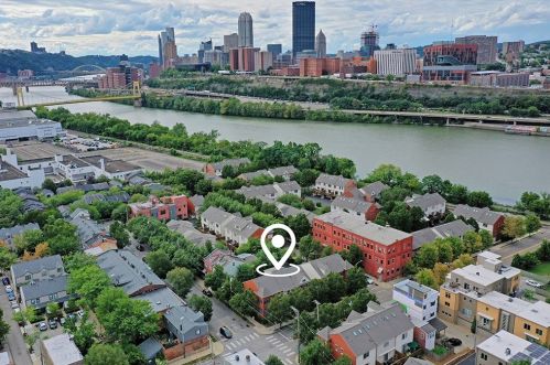 44 18 St, Pittsburgh PA 15222-4401 exterior