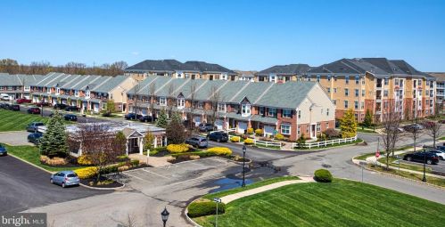 1442 Sierra Dr, Trenton NJ 08619-2071 exterior