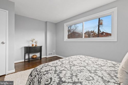 5150 8 St, Washington DC 20011-4022 exterior