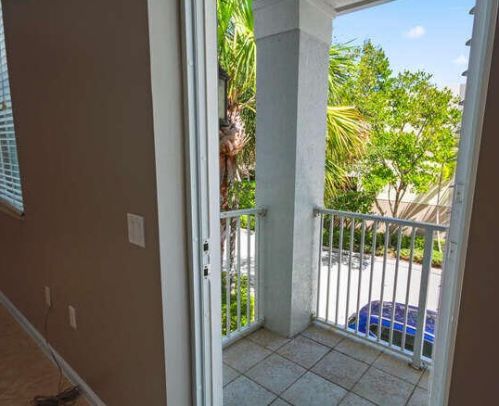 1333 Piazza Delle Pallottole, Boynton Beach FL 33426-8275 exterior