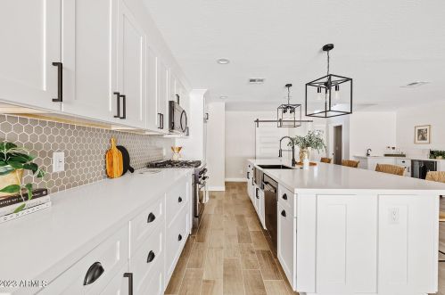 4225 34th Pl, Phoenix AZ  85018-4737 exterior