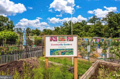 3444 Chiswick Ct, Silver Spring MD  20906-1602 exterior