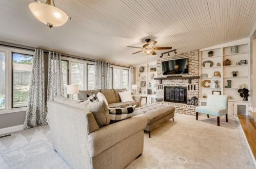 167 Juniper Ln, Saint Paul, MN 55124-9312