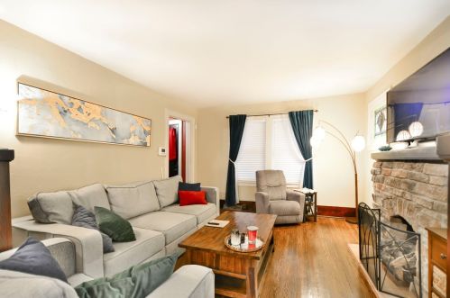 1818 Kleber St, Pittsburgh PA  15212-1619 exterior