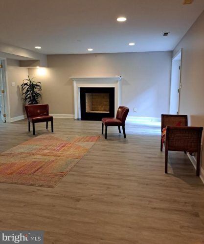 12401 Bacall Ln, Rockville MD  20854-1026 exterior