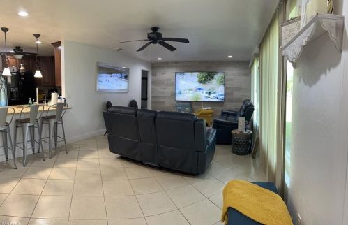 5241 Hunter Blvd, Naples FL 34116-6254 exterior