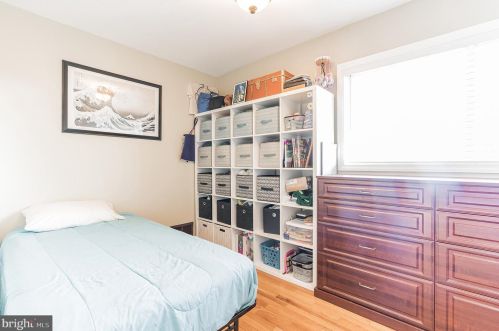 5428 Enid Pl, Alexandria VA  22312-6428 exterior