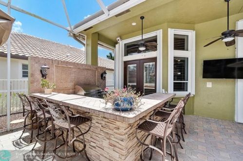 21642 Marigot Dr, Boca Raton FL 33428-4824 exterior