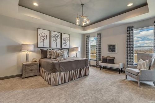 1305 Fawnvalley Dr, Saint Louis MO 63131-4221 exterior