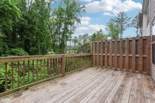 2418 Misty Hollow Pl, Atlanta GA exterior