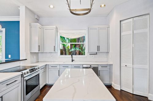 1710 2 Ave, Boca Raton FL 33432-7229 exterior