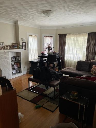 850 88 Pl, Chicago IL 60619-6908 exterior